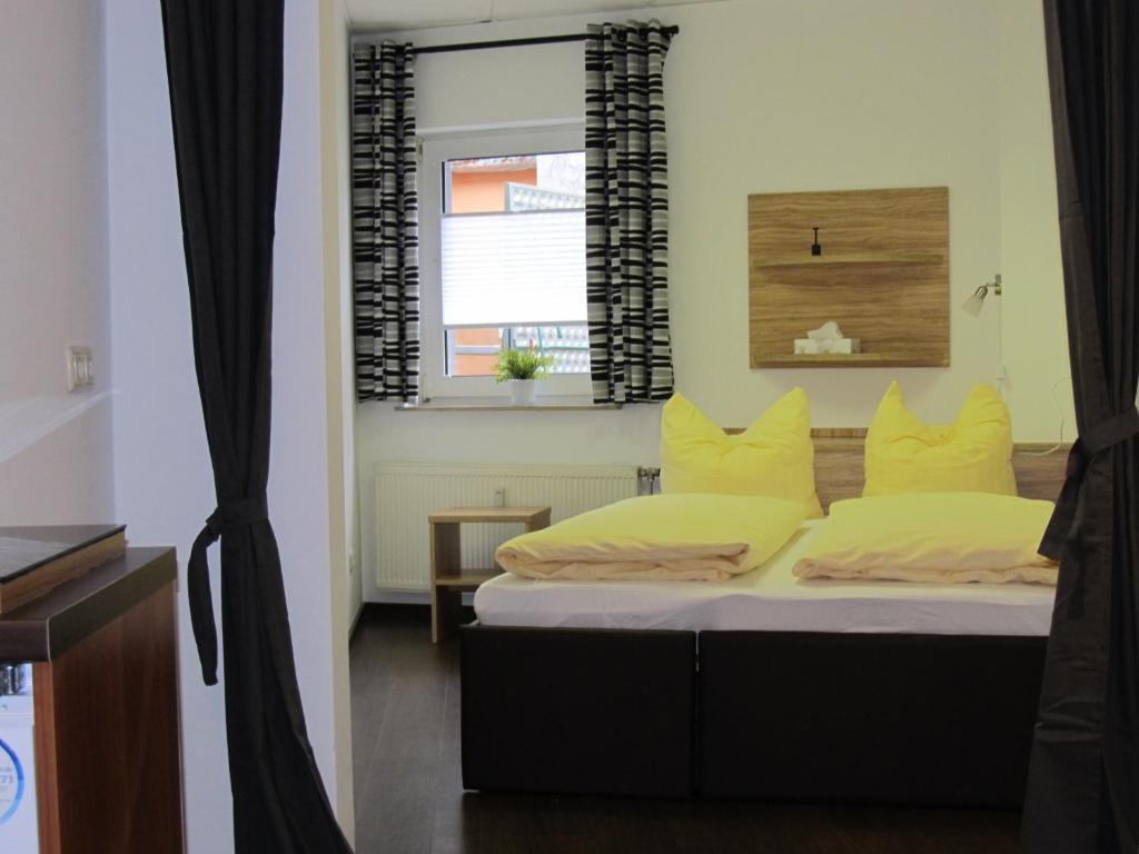 Zum Treppche Hotel Garni Gladenbach Zimmer foto